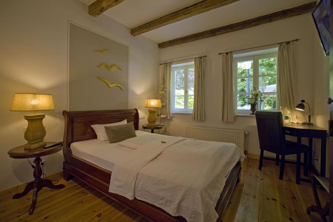 Hotel Hochzeitshaus Aurich Kültér fotó