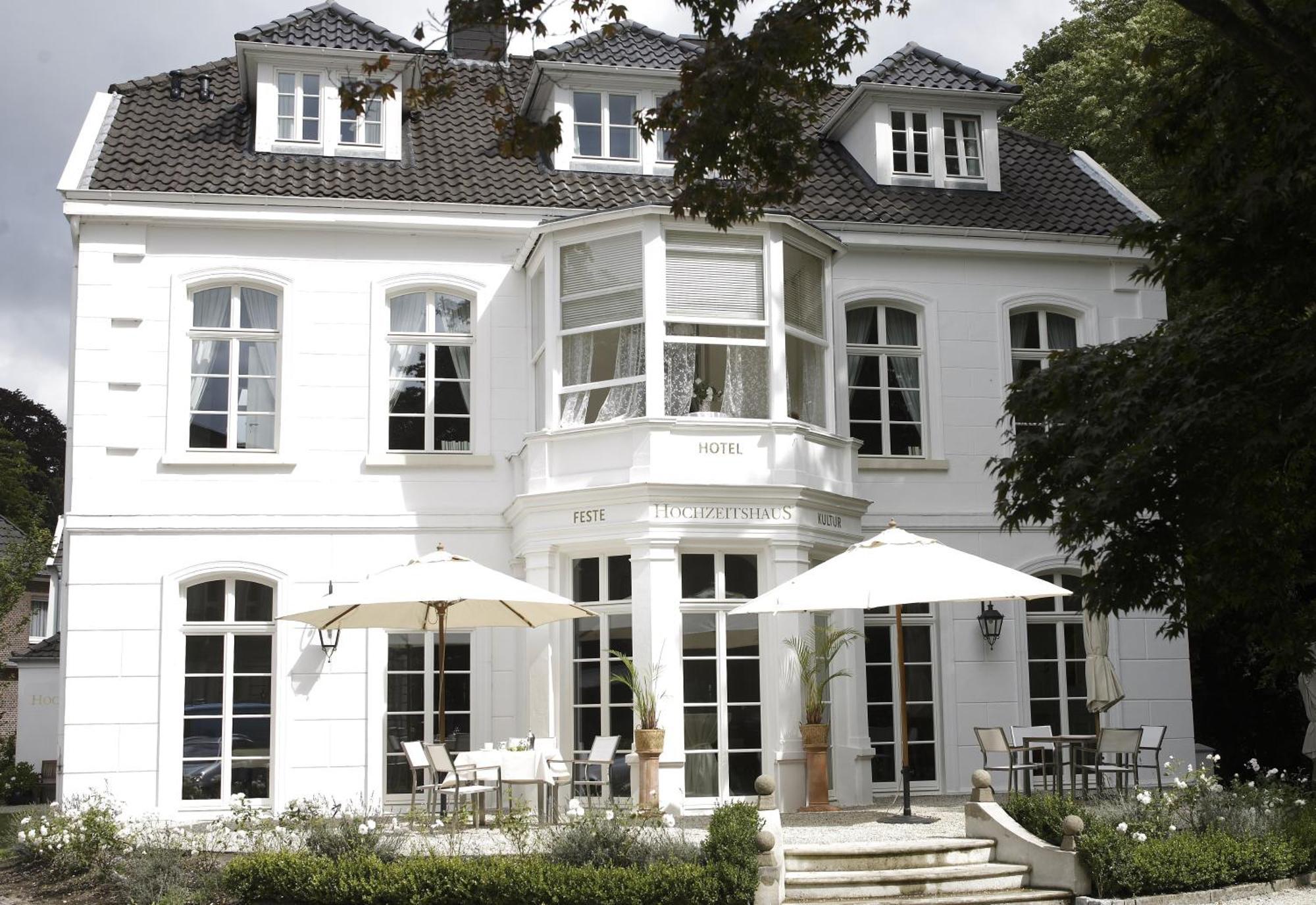 Hotel Hochzeitshaus Aurich Kültér fotó